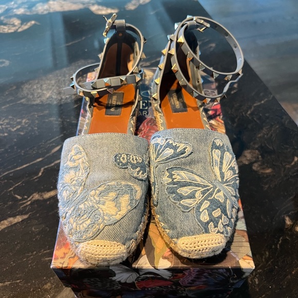 Authentic Valentino Garavani Denim Butterfly Espadrille - Picture 2 of 12